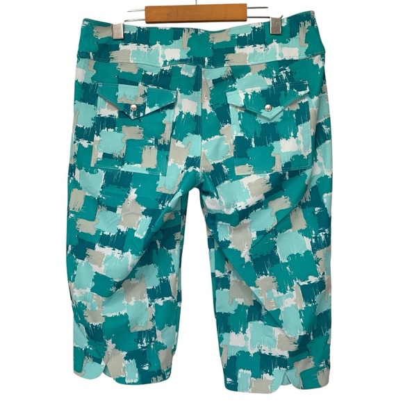JoFit Golf Shorts Womens 8 Teal Gray Paint Splash Camo Patterned Capris Athletic - Picture 4 of 7